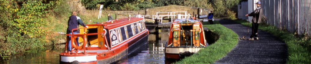 Midweek boating holiday to Huddersfield